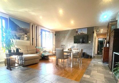 Foto Appartamento in Via San Giovanni Bosco, Cosio d'Arroscia di 110 m²