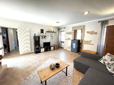Foto Appartamento in Capitano de guglielmi, Cesio Centro di 135 m²