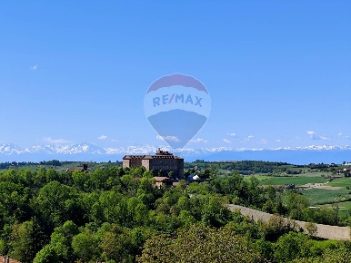 Foto Villa bifamiliare in Via delle Vigne, Montaldo Torinese di 250 m²