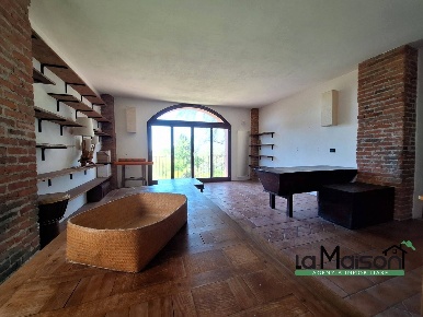 Foto Appartamento in VIA BOLLENGO, Palazzo Canavese di 130 m² con 4 locali