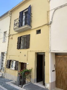 Foto Appartamento in Corso Umberto I, Palmoli Centro di 70 m² con 3 locali