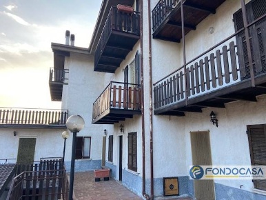 Foto Appartamento in Via XXIV Maggio, Capovalle di 85 m² con 3 locali