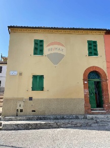 Foto Appartamento in via giacomo leopardi, Poggio San Vicino Centro