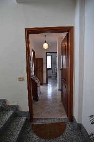 Foto Appartamento in via Don Luigi Gasco, Torre Mondovì Roatta di 71 m²