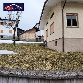 Foto Villa singola a Socchieve Centro di 200 m² con 5 locali in vendita