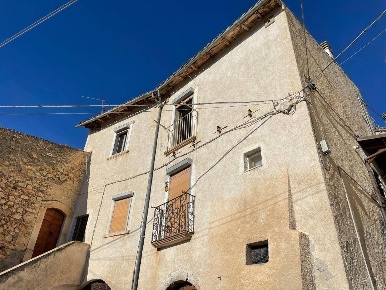 Foto Appartamento in Via Montegrappa, San Pio delle Camere di 50 m²