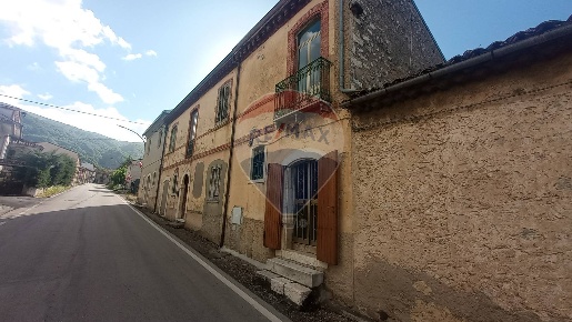 Foto Appartamento in STRADA PROVINCIALE 67, Campochiaro di 67 m² in vendita