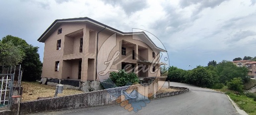 Foto Appartamento in VIA EUROPA, Monte Vidon Corrado Centro di 315 m²