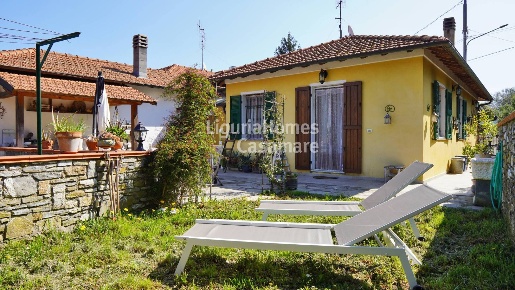 Foto Appartamento in Via Case Soprane, Borgomaro Ville San Pietro di 111 m²