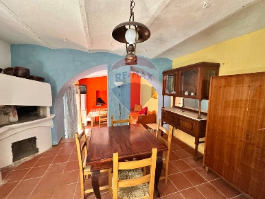 Foto Appartamento in Getta fuoco, Castelbottaccio di 70 m² con 5 locali