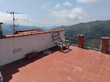 Foto Appartamento in via francesco cassini, Perinaldo di 101 m² in vendita