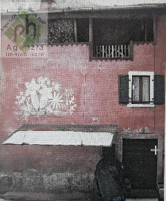 Foto Villa bifamiliare in VIA BRIGATA LUPI, Castel Condino di 400 m²