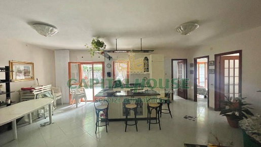 Foto Appartamento a Sant'Angelo a Scala di 80 m² con 3 locali in vendita