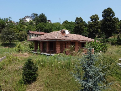 Foto Villa singola in via Fonte Solforosa, Montafia di 240 m² con 6 locali