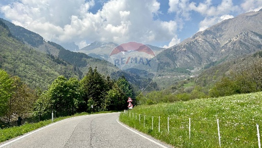 Foto Appartamento a Lozio Villa di 70 m² con 3 locali in vendita