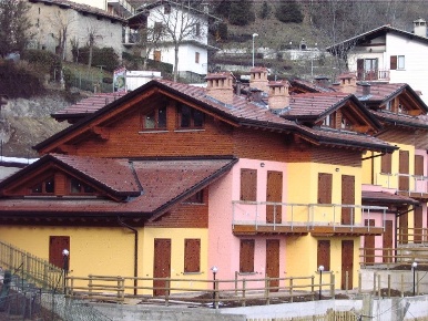 Foto Villa unifamiliare a Dossena di 100 m² con 3 locali in vendita