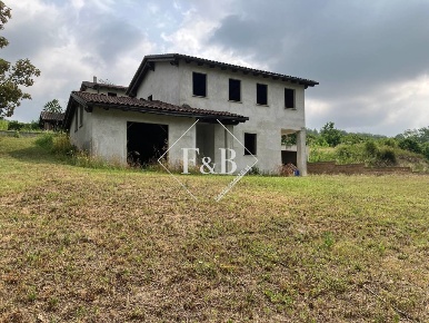 Foto Villa unifamiliare a Ottiglio di 185 m² con 5 locali in vendita