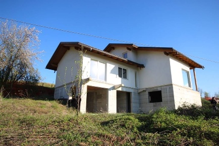 Foto Villa unifamiliare a Sale San Giovanni di 140 m² con 4 locali