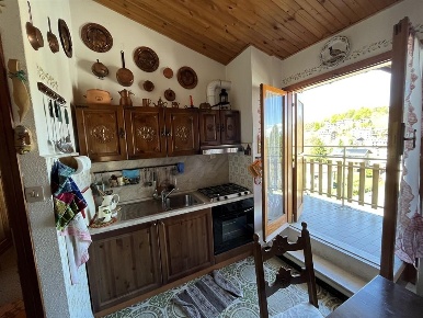 Foto Appartamento a Roburent San Giacomo di 80 m² con 4 locali in vendita