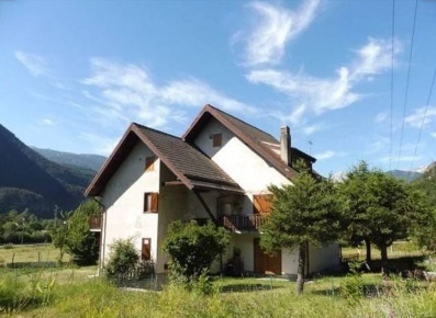 Foto Appartamento in FRAZIONE PLAN RIVAL, Salbertrand di 47 m² con 2 locali