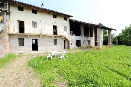 Foto Appartamento in VIA ROMA 31, Casalvolone Centro di 174 m² con 3 locali