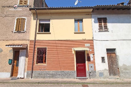 Foto Appartamento in VIA UMBERTO I 45, Torre de' Negri Centro di 85 m²