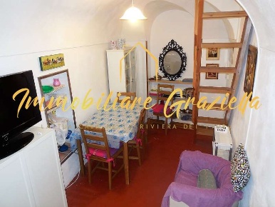 Foto Appartamento a Seborga di 50 m² con 3 locali in vendita