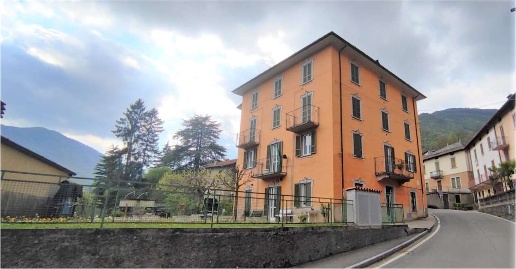 Foto Appartamento in Via Dante Alighieri, Vedeseta Centro di 51 m²