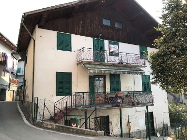 Foto Appartamento in via nuova superiore 5, Samone di 160 m² con 8 locali