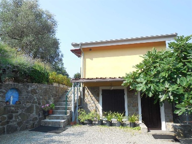 Foto Villa a schiera a Perinaldo di 45 m² con 5 locali in vendita