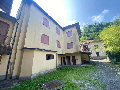 Foto Appartamento a Cremenaga di 80 m² con 3 locali in vendita