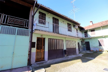 Foto Appartamento in VIA MERLINI 3, Nibbiola di 96 m² con 3 locali