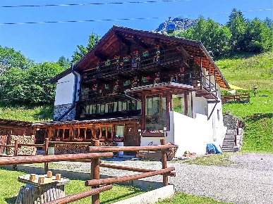 Foto Appartamento in località Tschaval 33, Gressoney-La-Trinité di 104 m²