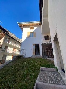 Foto Appartamento a Fai della Paganella di 95 m² con 4 locali in vendita