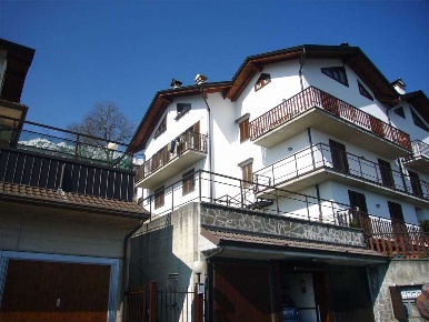 Foto Villa a schiera in via Papa Giovanni XXIII, Brumano di 170 m²
