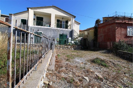 Foto Appartamento in via mare, Villa Faraldi in vendita