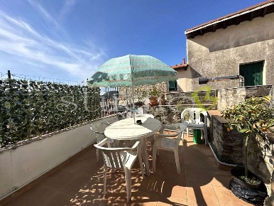 Foto Appartamento in Vicolo Chiuso snc, Seborga Poggio di 152 m² in vendita