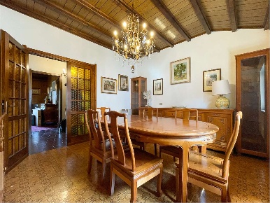 Foto Appartamento in Via IV Novembre, Onore Centro di 120 m² con 4 locali
