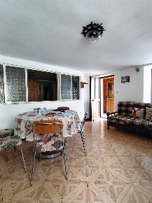 Foto Appartamento in frazione la Place 26, Pontboset di 94 m² con 4 locali