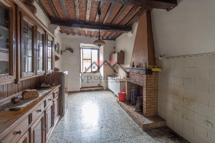 Foto Appartamento a Radicondoli Belforte di 316 m² con 4 locali in vendita