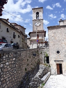 Foto Appartamento a Ortona dei Marsi Repubblica di 75 m² con 3 locali