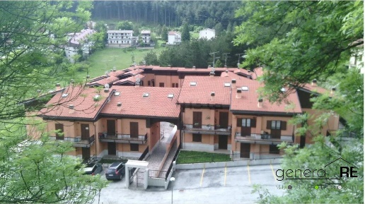 Foto Appartamento a Campo di Giove di 96 m² con 3 locali in vendita