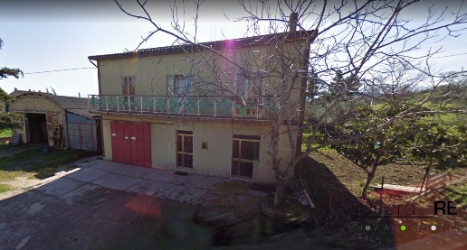 Foto Villa unifamiliare a Pietranico di 128 m² con 4 locali in vendita