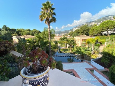 Foto Appartamento a Voltaggio di 76 m² con 3 locali in vendita