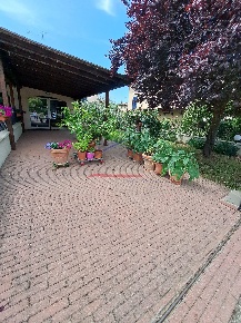 Foto Appartamento a Civitella in Val di Chiana di 240 m² con 6 locali