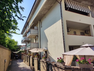 Foto Appartamento a Spoltore Villa Raspa di 90 m² con 4 locali in vendita