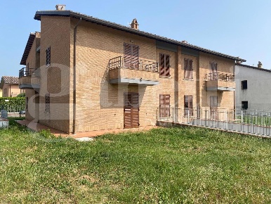 Foto Appartamento in Via MESTRALLET 1, Assisi Palazzo, Petrignano di 100 m²