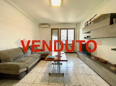 Foto Appartamento in Via Copernico 1, Corsico di 75 m² con 2 locali