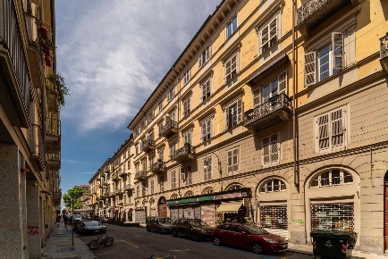 Foto Appartamento in SAN MASSIMO, Torino Via della Rocca di 160 m²