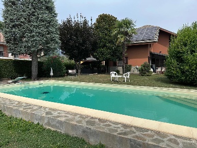 Foto Appartamento in Via Val della Torre 50bis, San Gillio di 400 m²